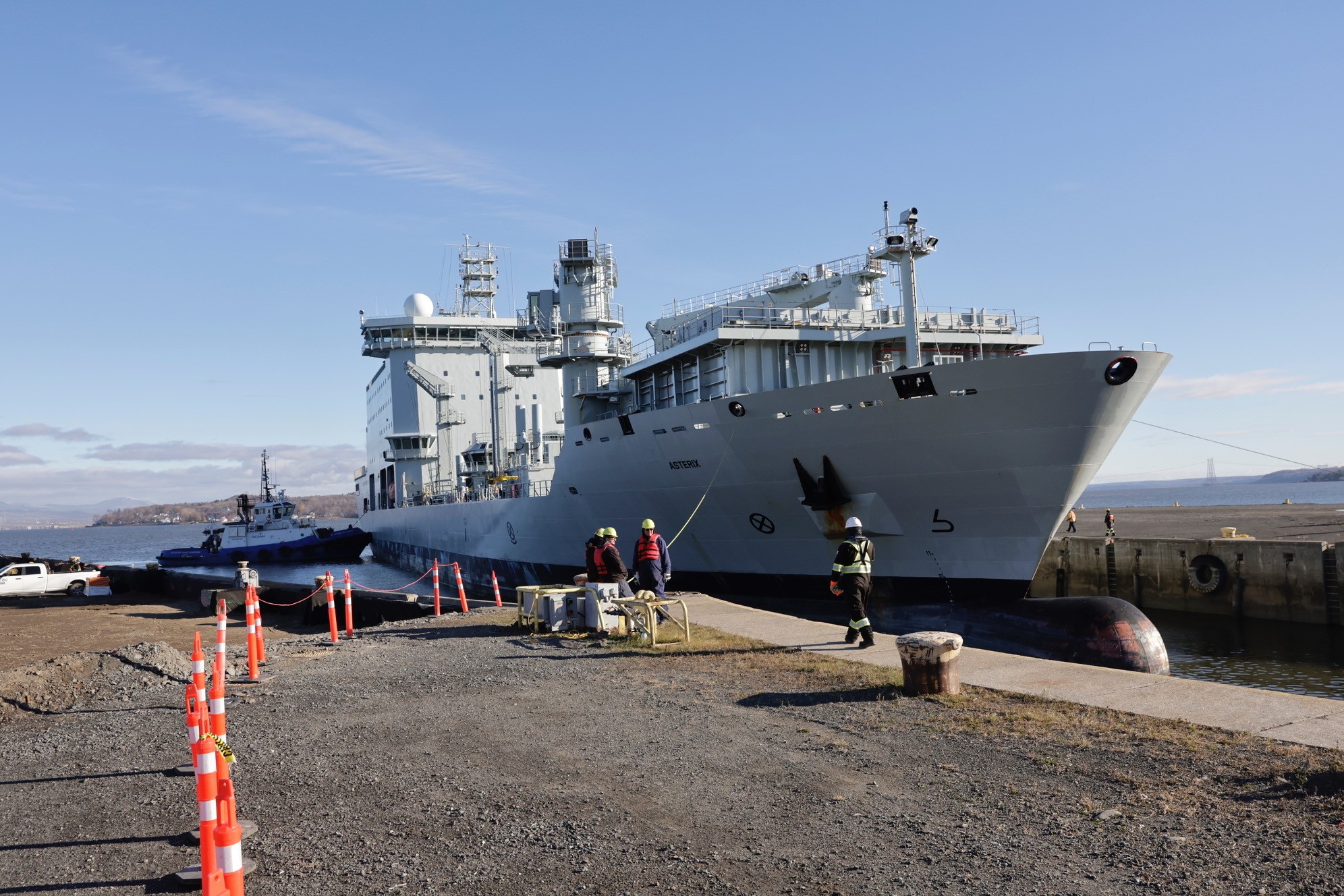 Le NM Asterix retourne chez Davie pour un entretien périodique